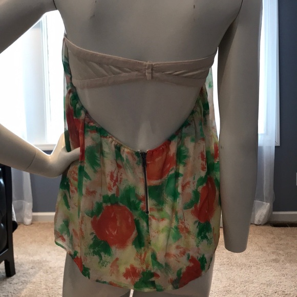 Alice + Olivia strapless silk floral top - Picture 4 of 8